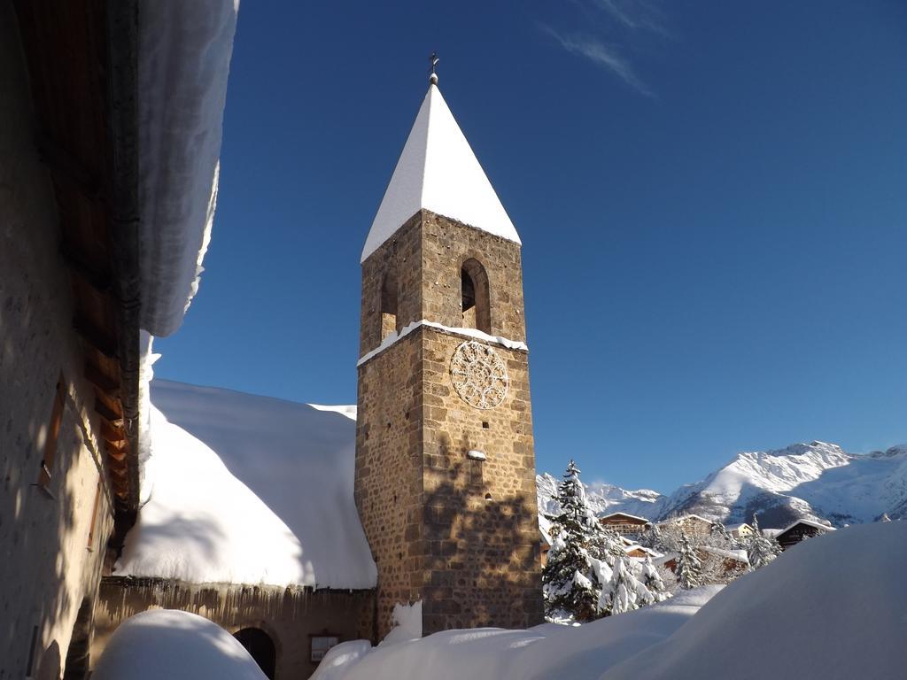 Hotel Edelweiss Auron Exterior photo